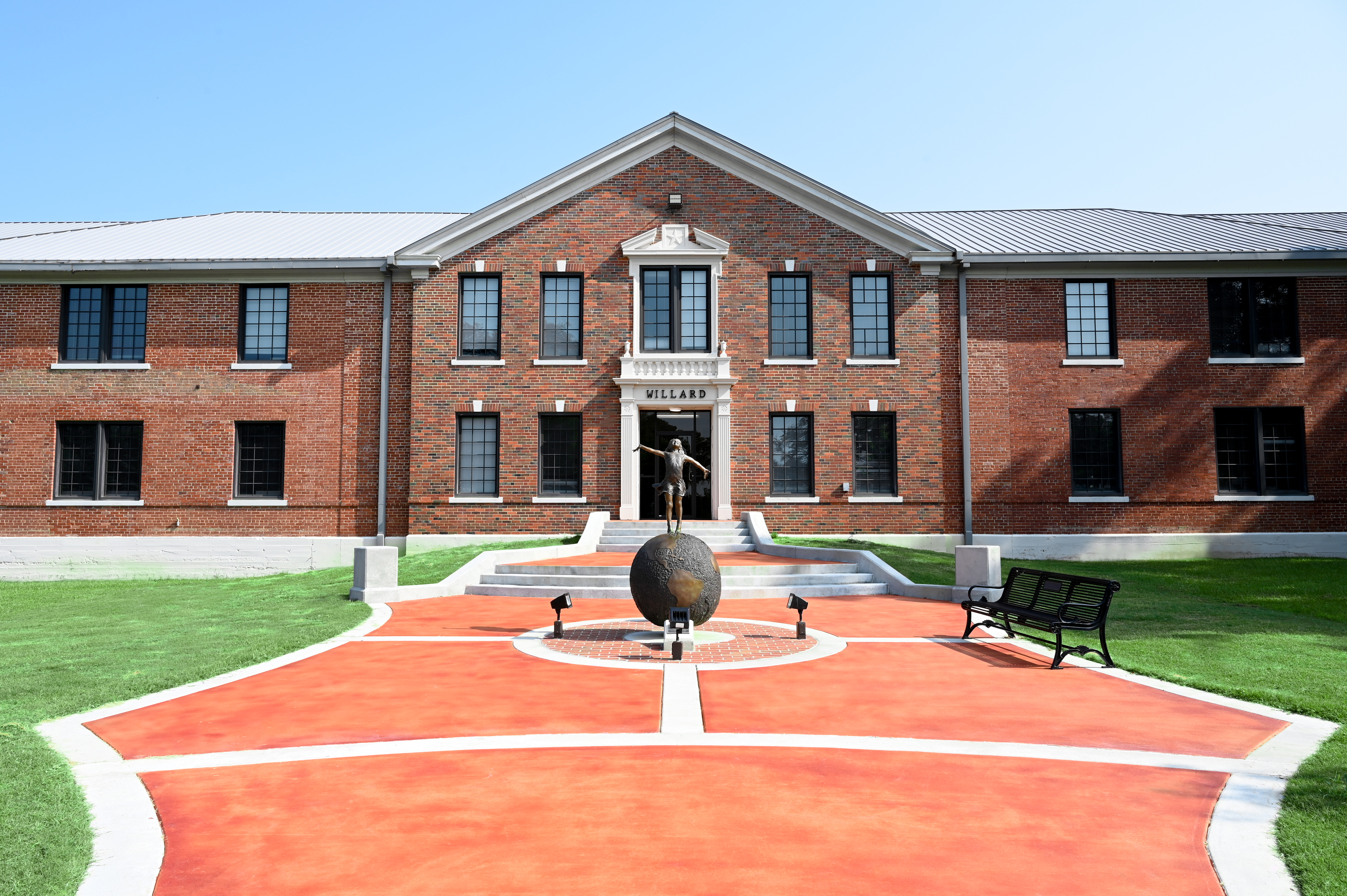 Willard Hall